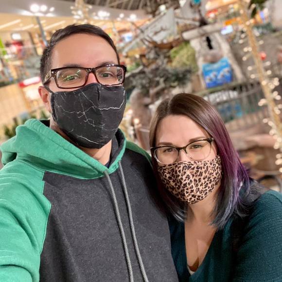 Meet your Posher, Angie - Picture 1 of 1